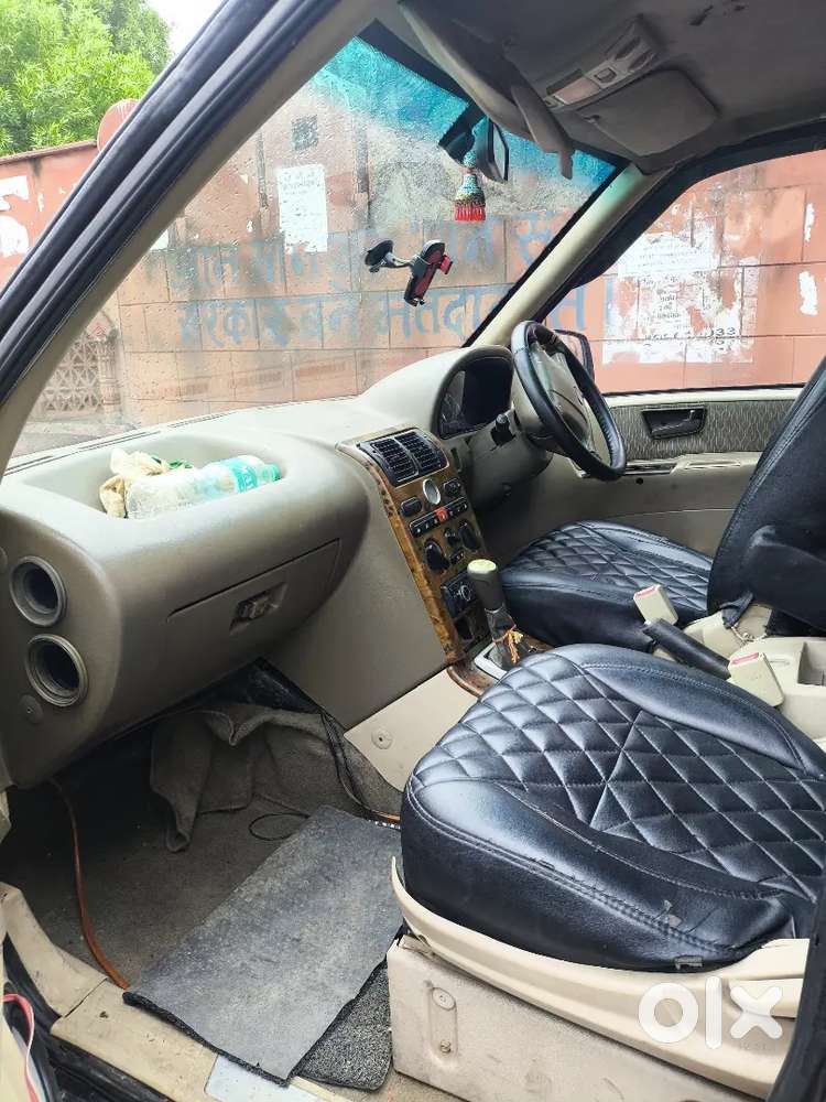 Tata Safari Dicor 2013