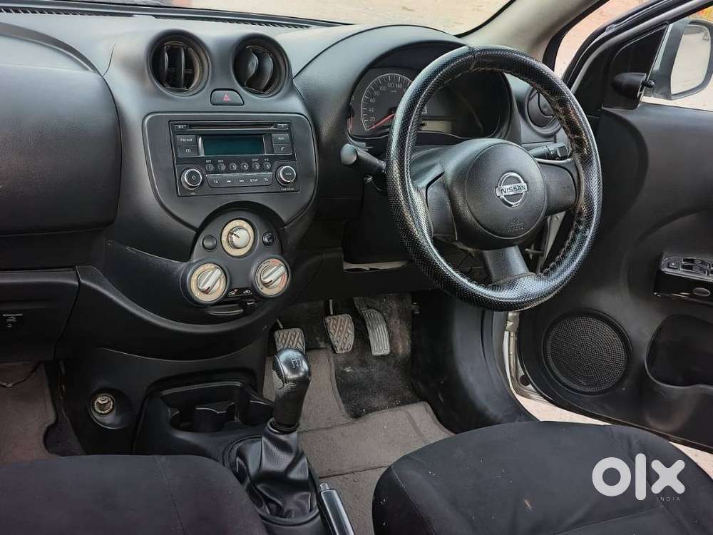 Nissan Sunny Xe P, 2015, Petrol