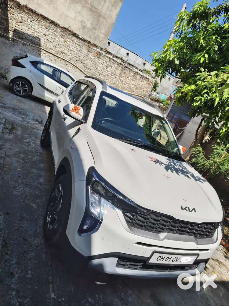 Kia Sonet Htk Plus (o) Petrol, Sunroof