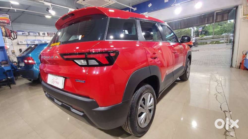 Maruti Suzuki Brezza 1.5 Vxi Smart Hybrid, 2022, Petrol