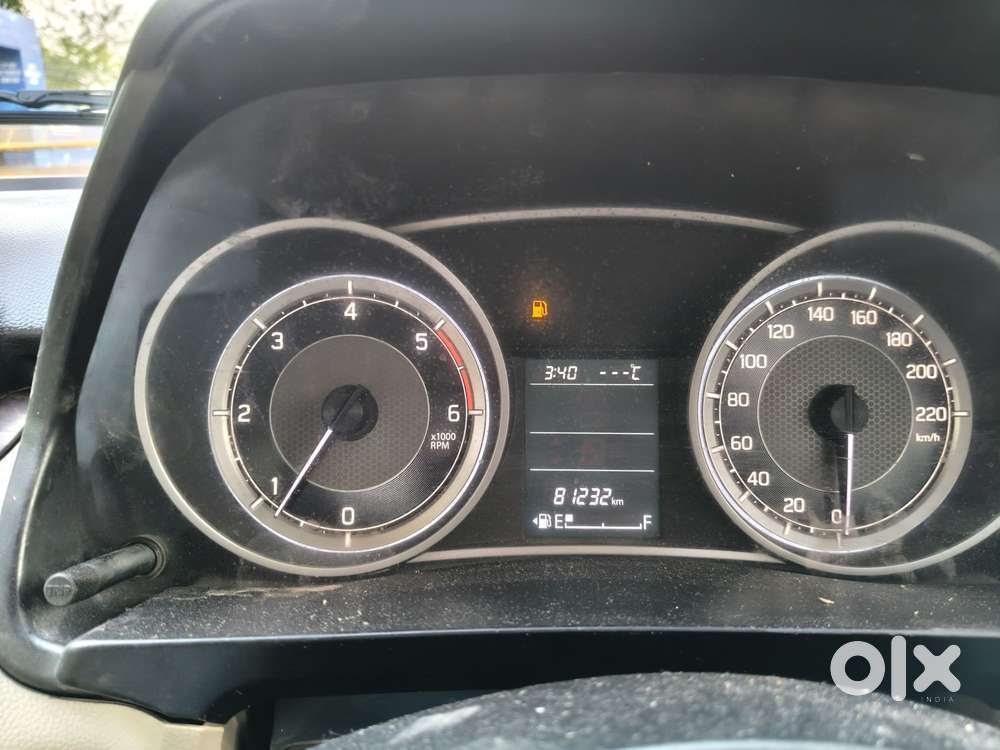 Maruti Suzuki Swift Dzire Zdi + Mt, 2018, Diesel
