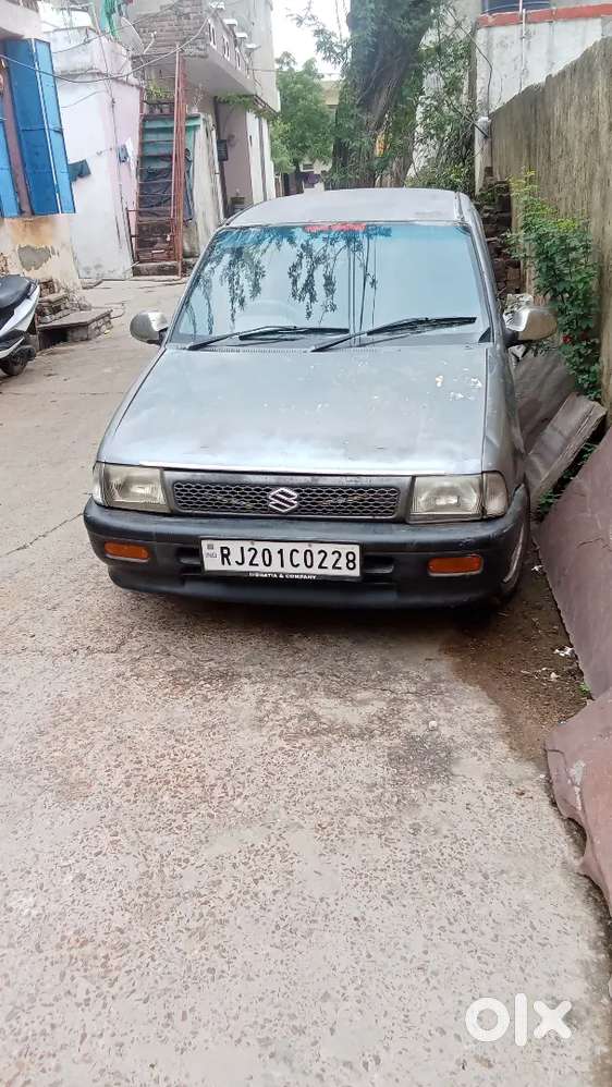 विमा चालु आरसी 2031 टायर न्यु  सर्विस कंप्लीट है  Ok गाड़ी हे