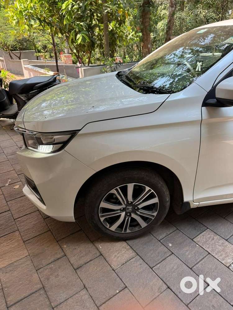 Honda Amaze 2022 Petrol 27000 Km Driven