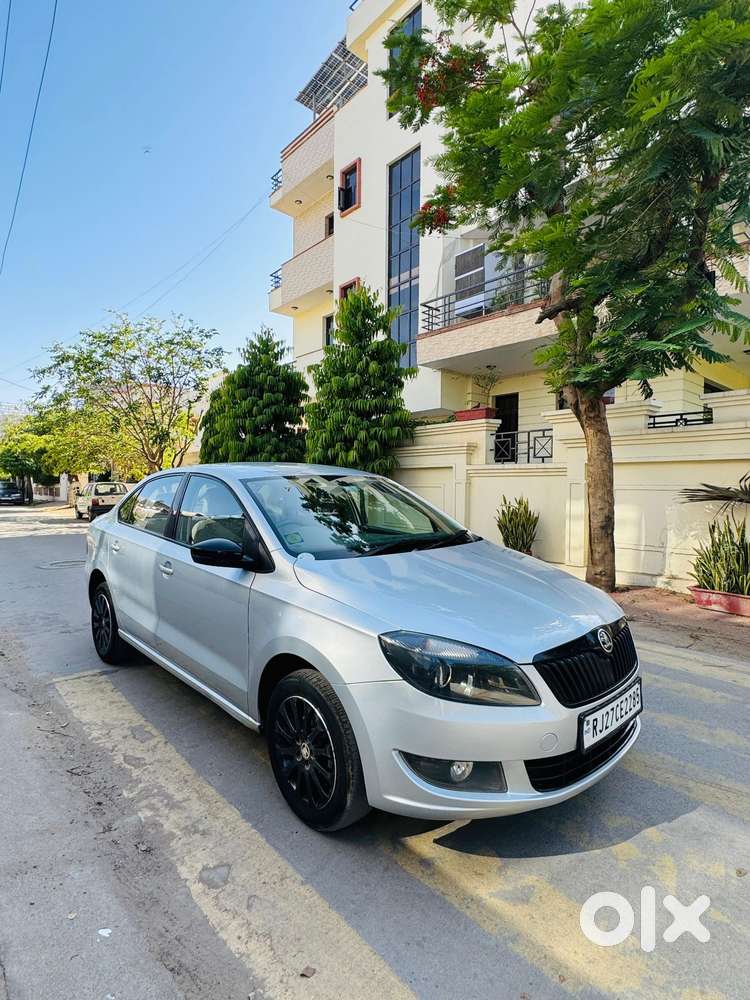 Skoda Rapid 1.6 Ambition Plus Tdi At, 2016, Petrol