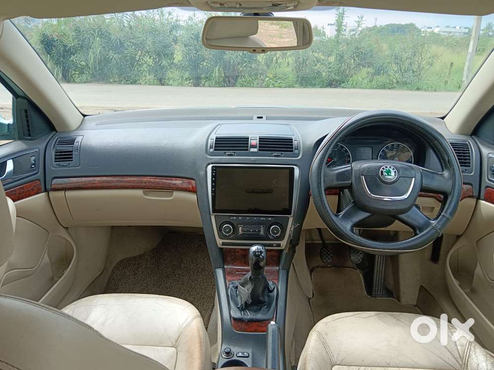 Skoda Laura 2.0 Elegance Tdi Cr, 2010, Diesel