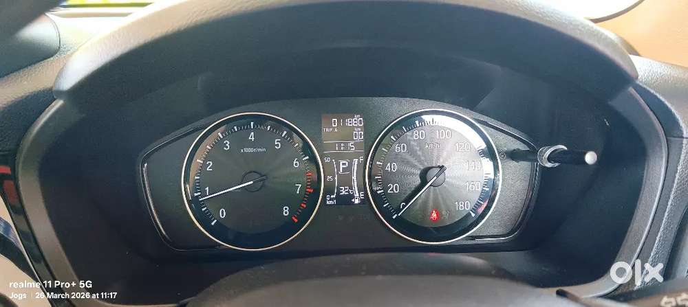 Less Used.  Gives More Than 25 Kms On Continuous Run On Good Road.