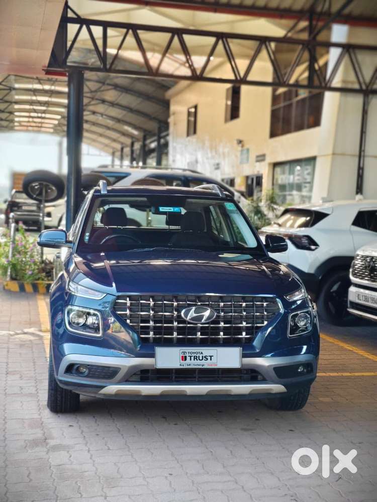 Hyundai New Venue, 2022, Petrol