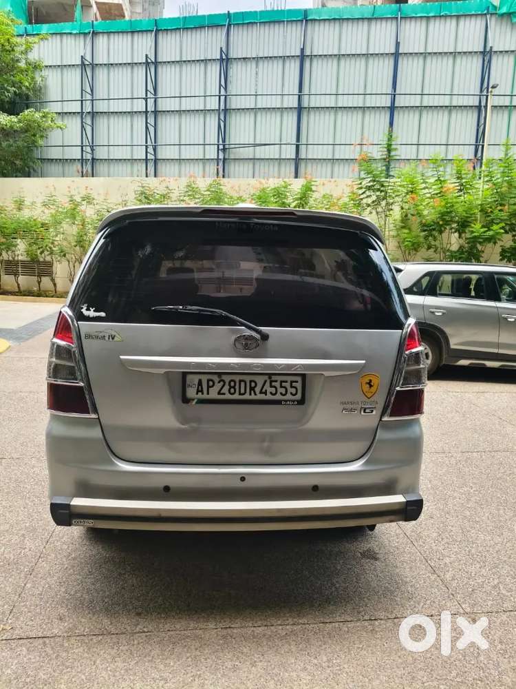 Toyota Innova Diesel 2012
