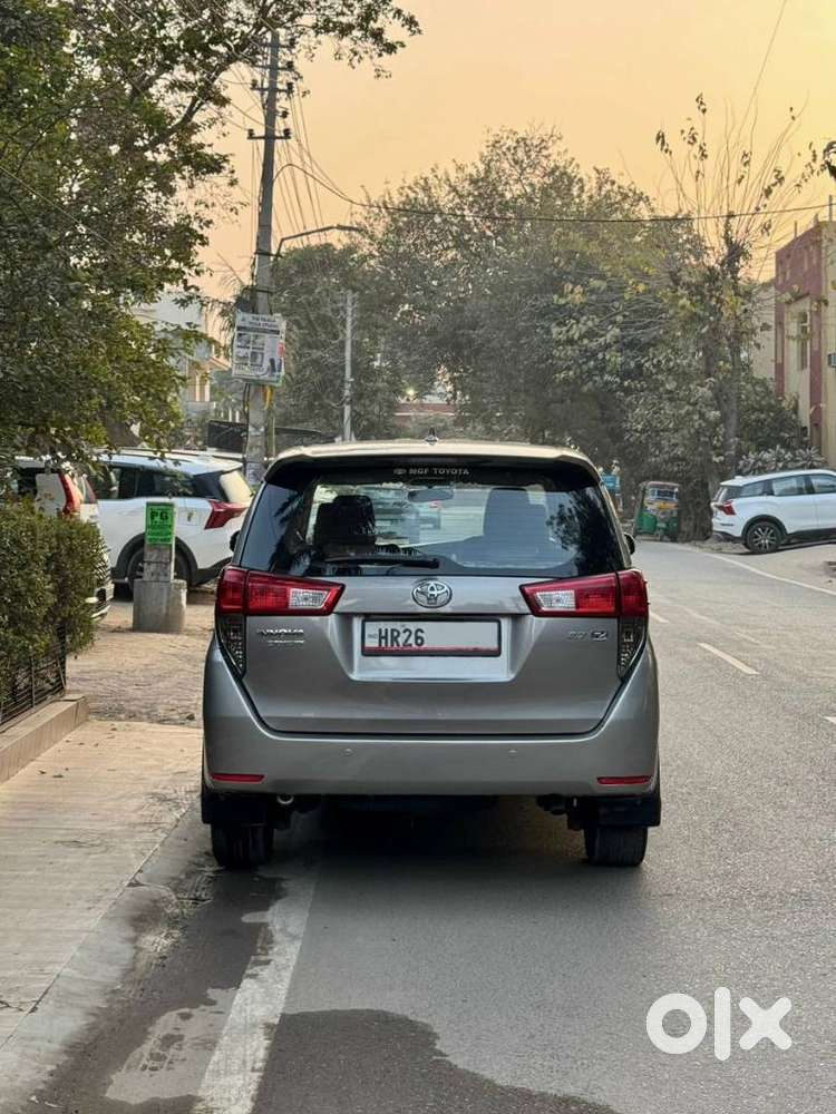 Toyota Innova Crysta [2016-2020] 2.4 Zx At 7 Str, 2016, Petrol
