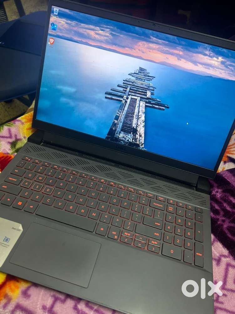 Dell g15 5520