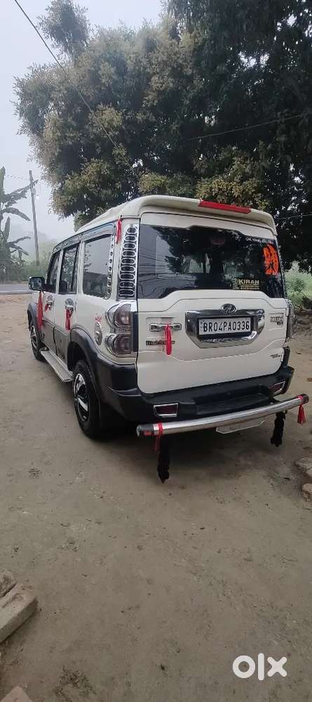 Mahindra Scorpio 2016 Diesel 80000 Km Driven