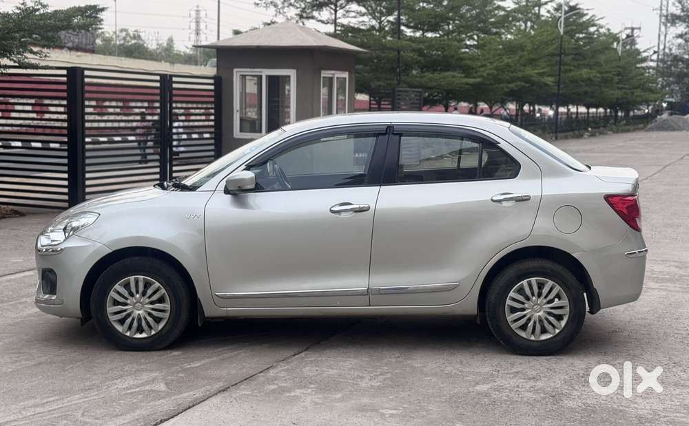 Maruti Suzuki Dzire 1.2 Vxi, 2017, Petrol
