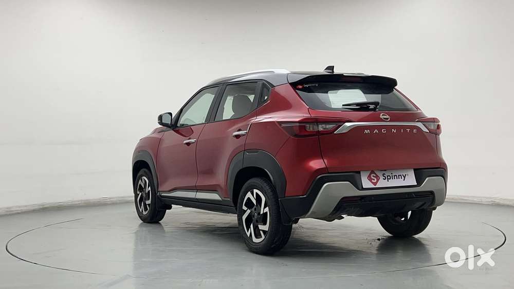 Nissan Magnite 1.0 Xv Dual Tone, 2023, Petrol