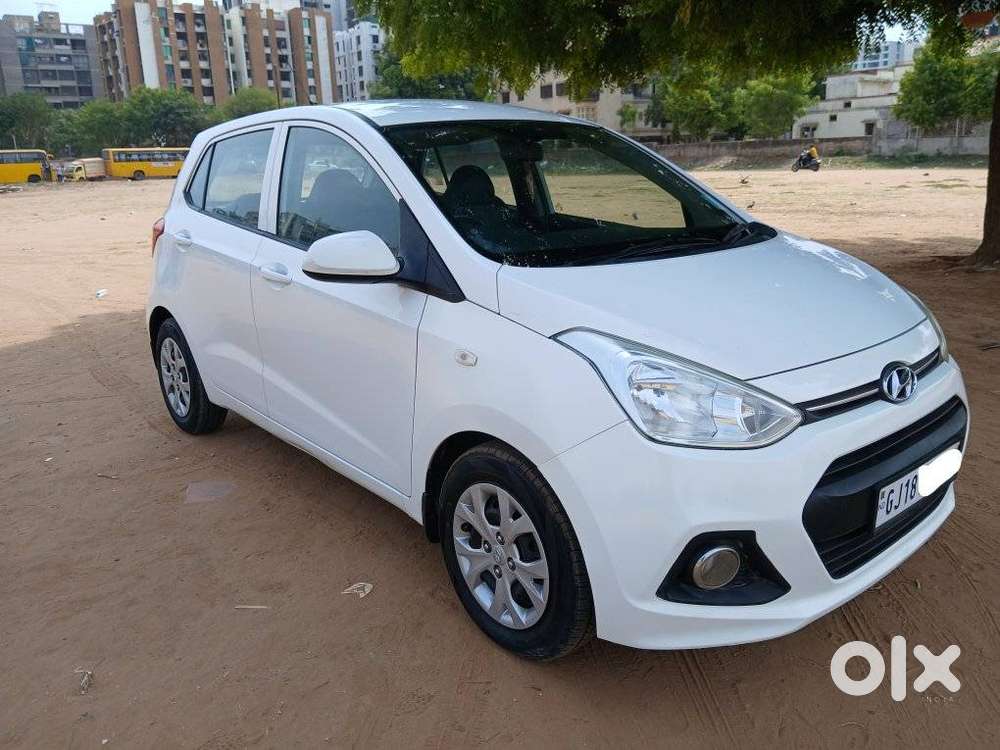 Hyundai Grand I10 Magna At, 2016, Petrol