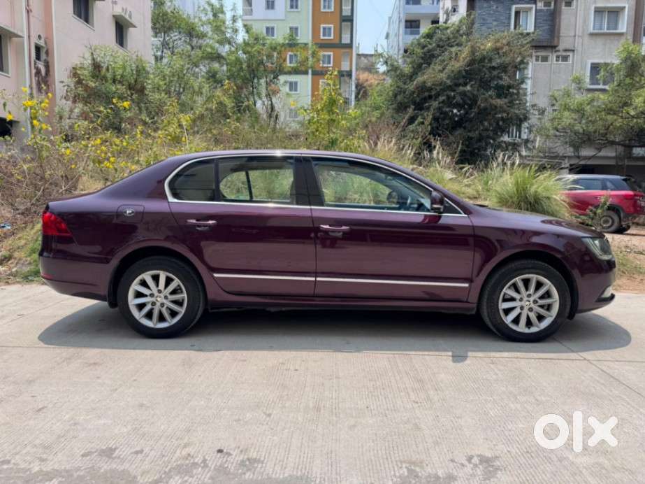 Skoda Superb 1.8 Elegance Tsi At, 2015, Petrol