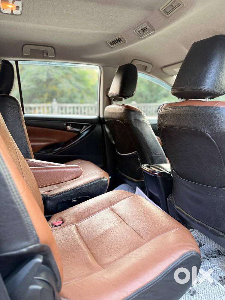 Toyota Innova Crysta 2.8 Gx At, 2017, Diesel