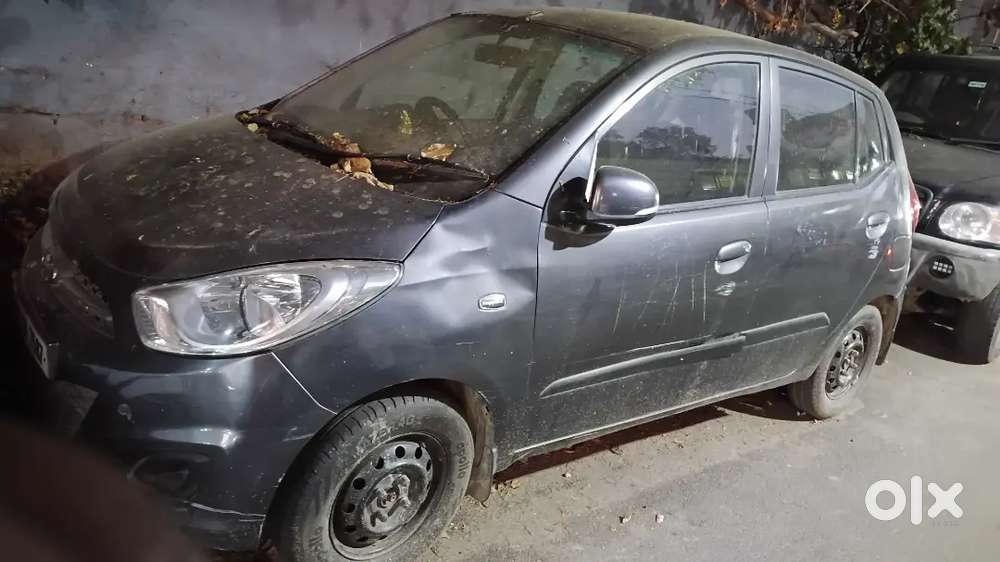 Hyundai I10 Sportz 2011