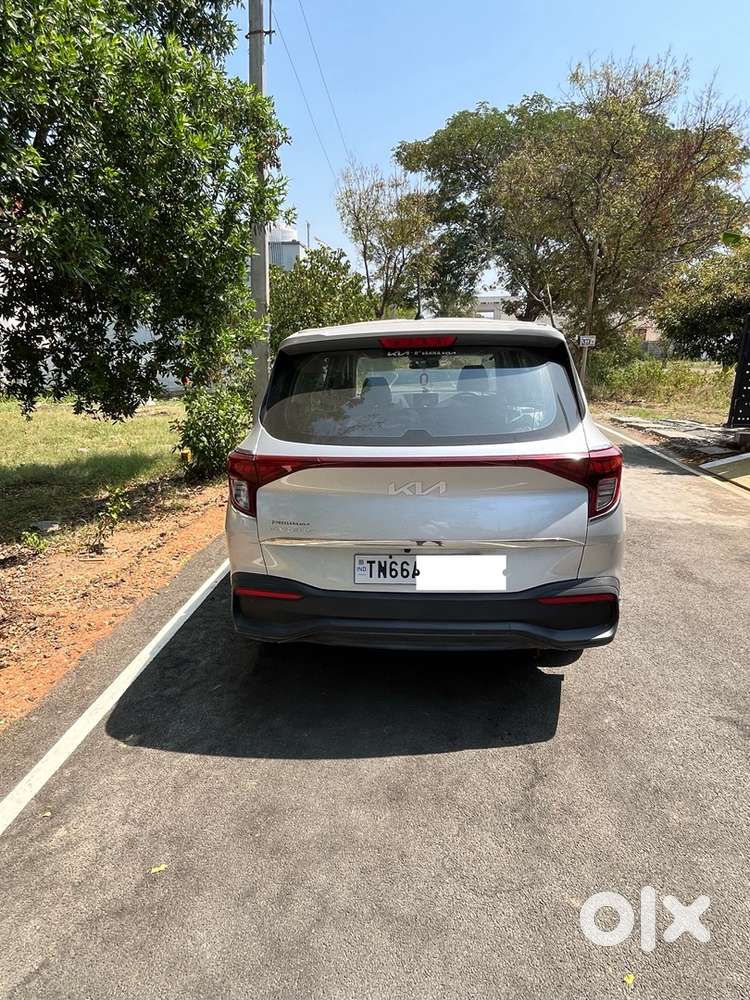 Kia Carens Petrol 2022