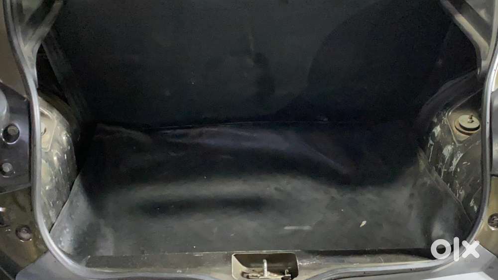 Renault Kwid 1.0 Rxt Amt Opt, 2017, Petrol