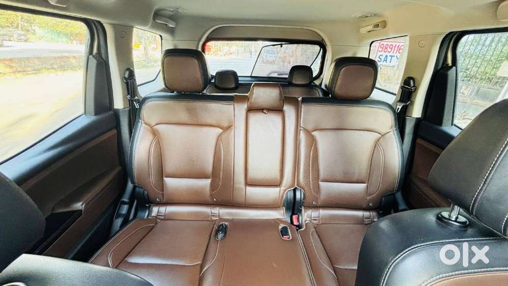 Mahindra Scorpio N Z8 Petrol Mt 7 Str, 2023, Petrol