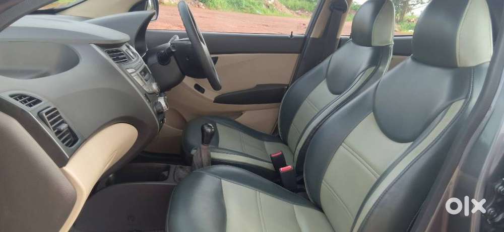 Hyundai Eon Magna +, 2015, Petrol