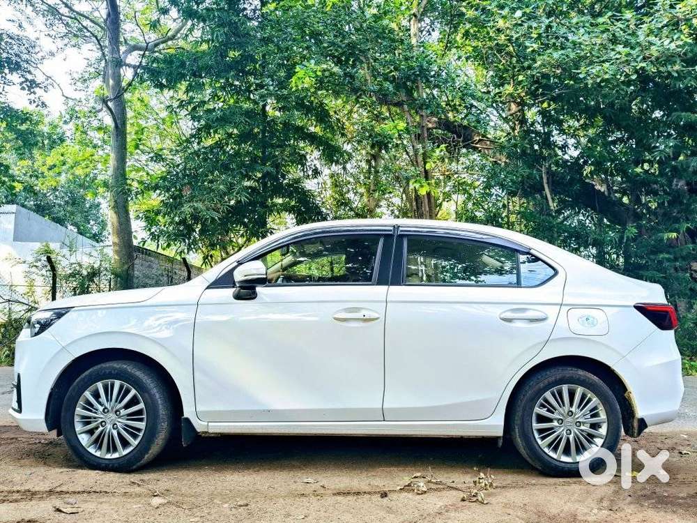 Honda Amaze Vx (o) I-vtec, 2025, Petrol