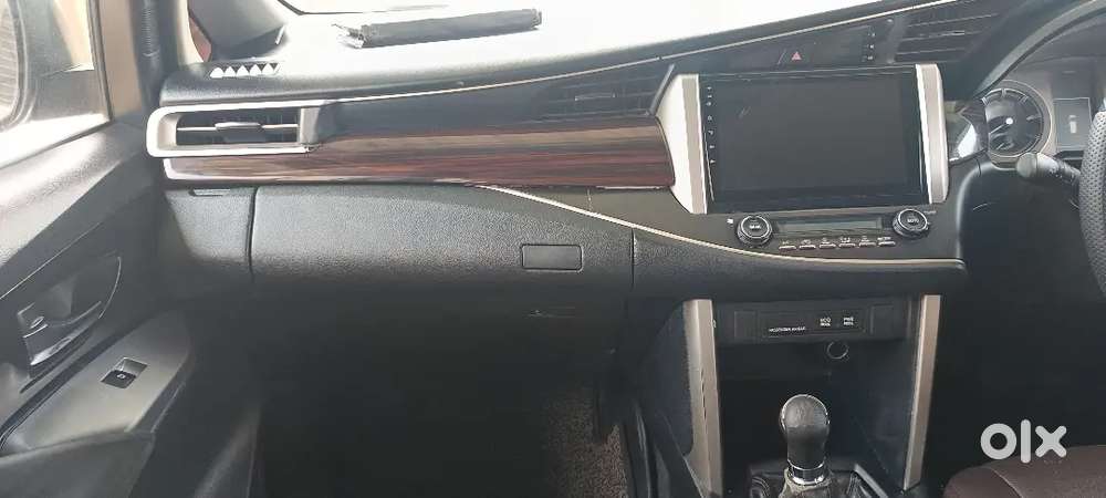 Innova Crysta V Version For Sale