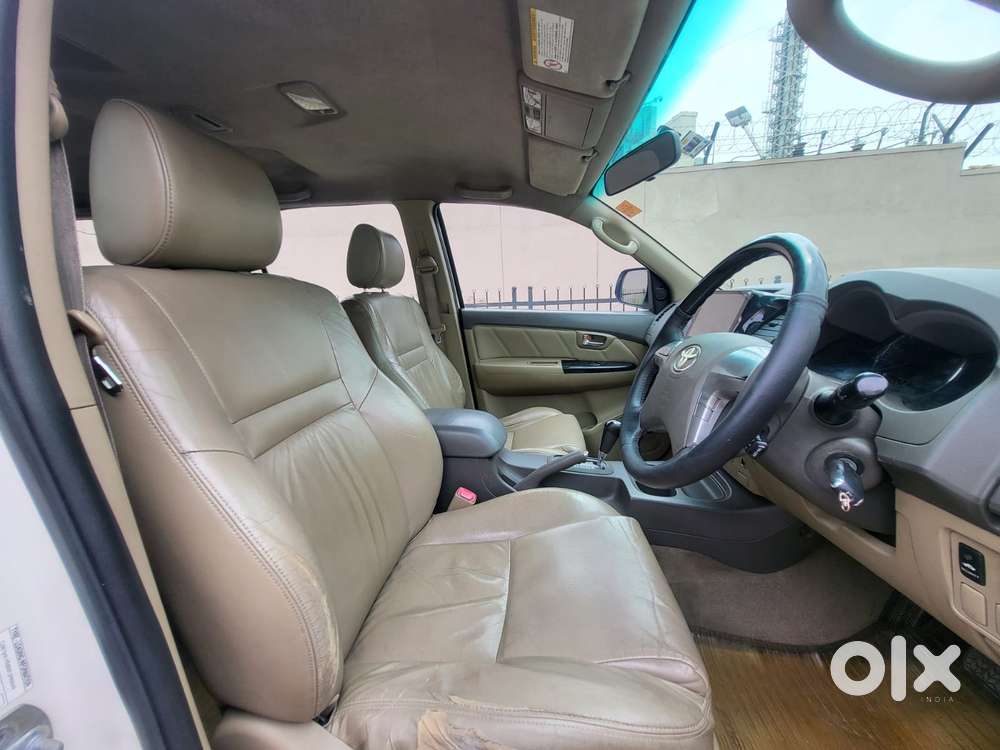 Toyota Fortuner 3.0 4x2 Automatic, 2012, Diesel