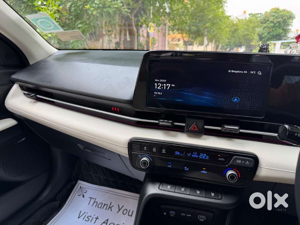 Hyundai Verna Petrol Top End Automatic Ivt Fully Loaded Black Colour