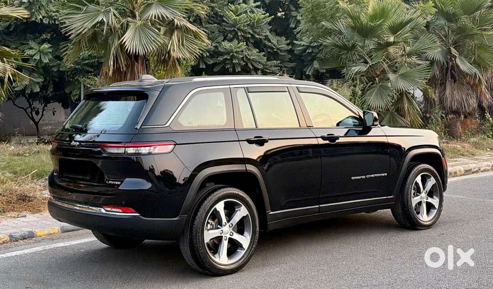 Jeep Grand Cherokee Limited (o) 4x4 At, 2024, Petrol