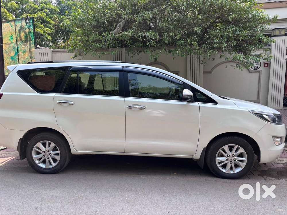 Toyota Innova Crysta 2020 V Diesel