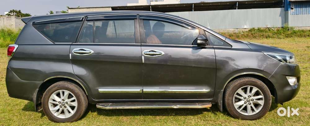 Toyota Innova Crysta 2.4 G Mt, 2016, Diesel