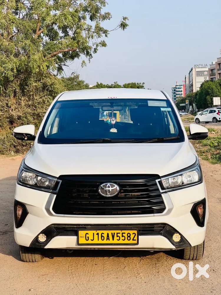 Toyota Innova Crysta 2017