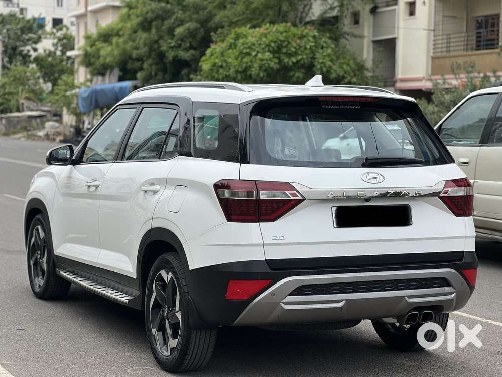 Hyundai Alcazar 2.0 Platinum (o) Petrol At 6 Str, 2022, Petrol