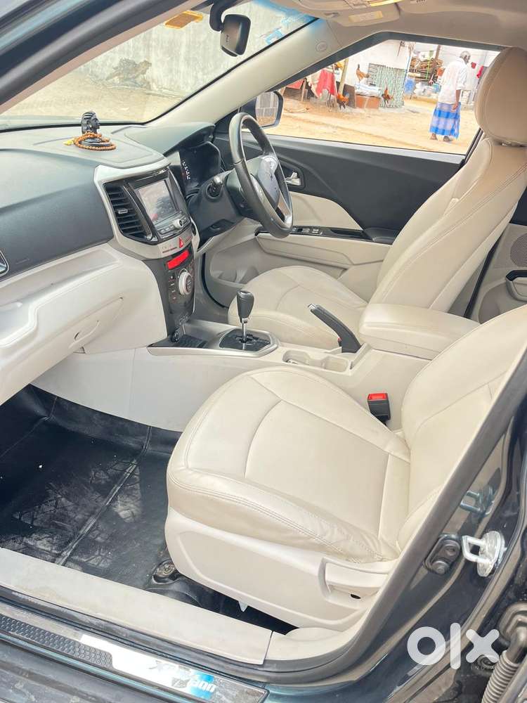 Mahindra Xuv300 W8 Option, 2022, Petrol