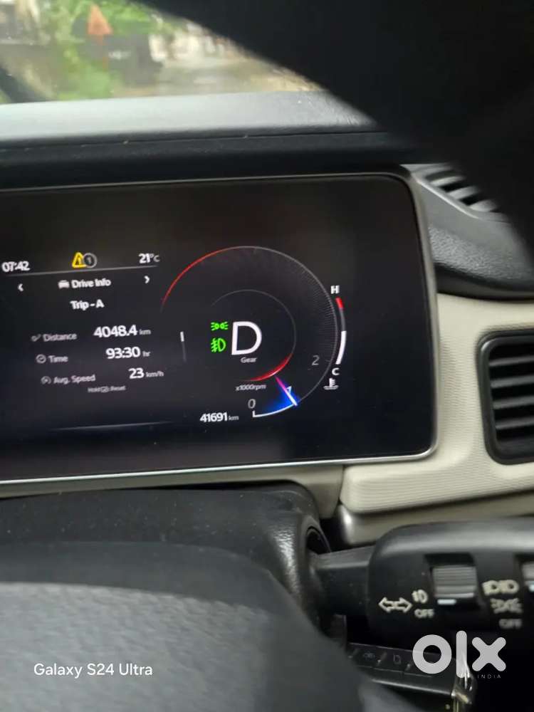 Mahindra Xuv700 2022 Petrol 49000 Km Driven