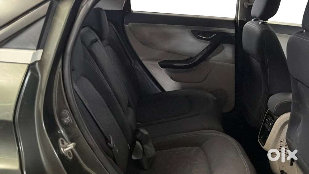 Tata Nexon 1.2 Revotron Xza Plus Premium, 2021, Petrol