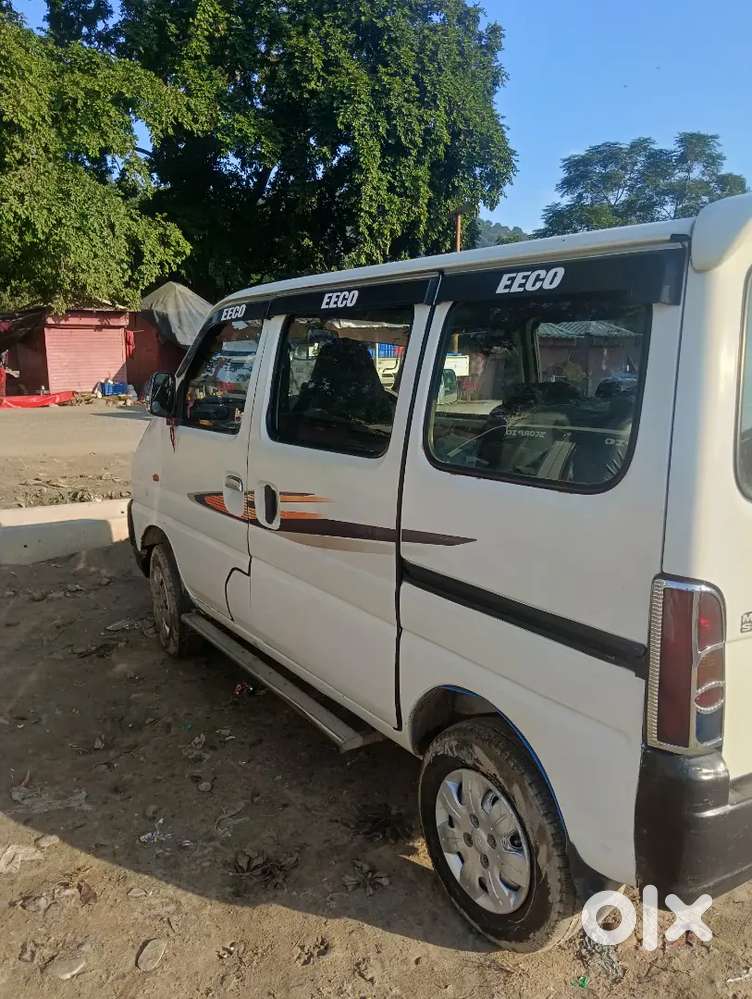Maruti Eeco Smiles 2017