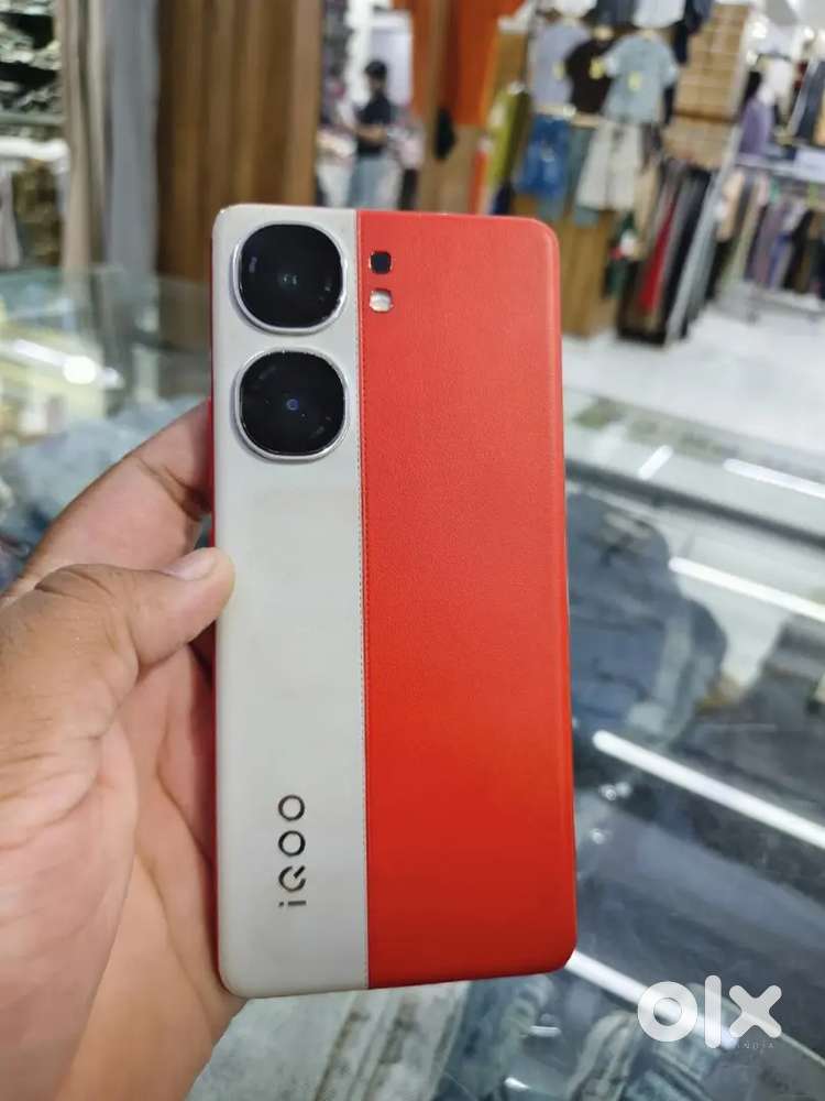 iQOO Neo 9 Pro 5G(12GB/256GB) Snapdragon 8 Gen 2 Flagship Gaming