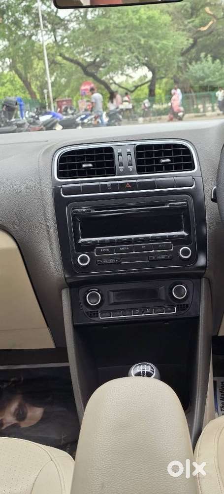 Volkswagen Vento 1.6 Highline Plus 16 Alloy, 2013, Diesel