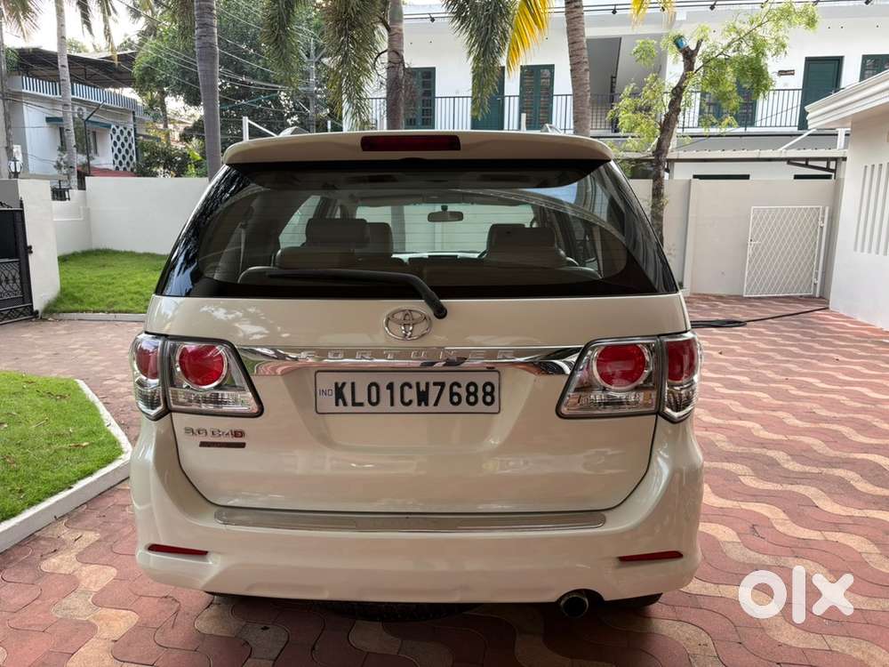 Toyota Fortuner 2013 Diesel 89600 Km Driven Only