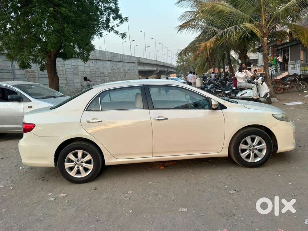 Toyota Corolla Altis 2011 Diesel Good Condition