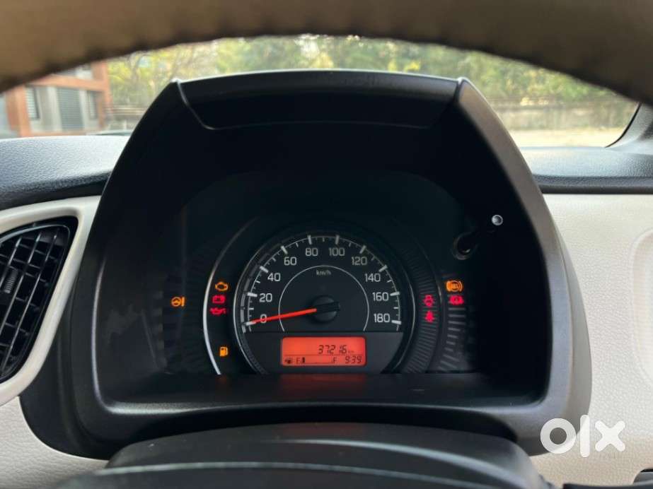 Maruti Suzuki Wagon R Vxi, 2022, Petrol