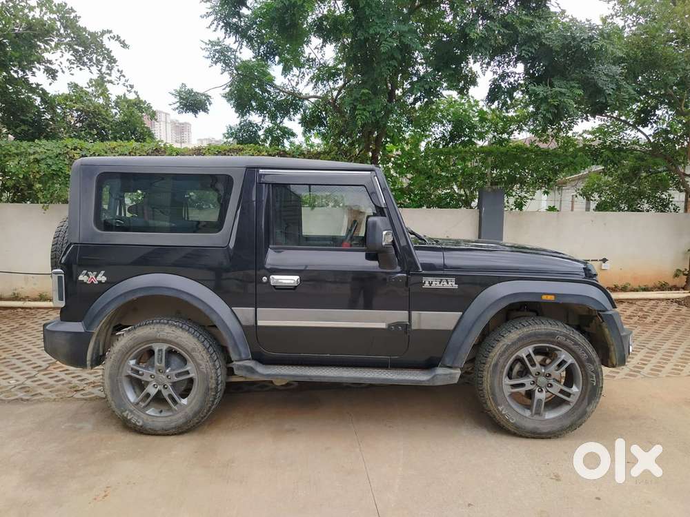Mahindra Thar Petrol 2022