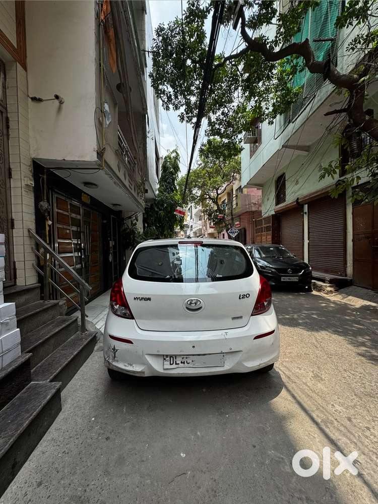Hyundai I20 2013 Cng 107000 Km Driven