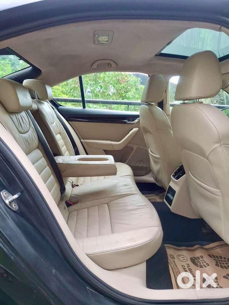 Skoda Octavia Elegance 2.0 Tdi At, 2014, Diesel