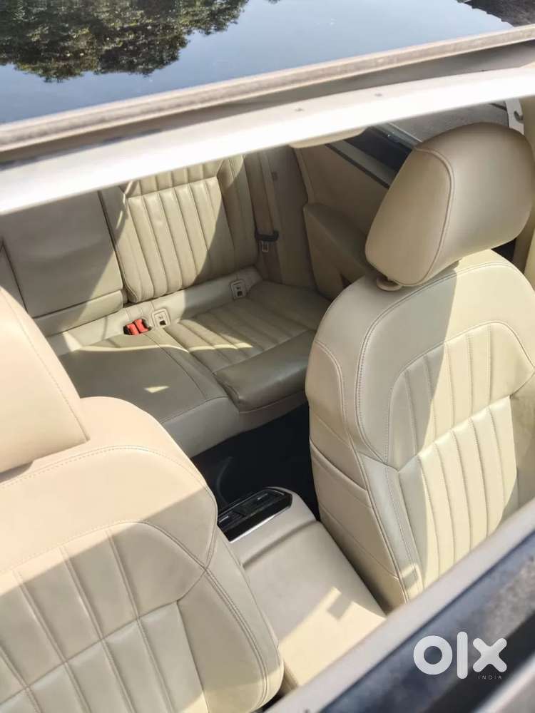 Skoda Superb [2014-2016] 1.8 Style Tsi At, 2017, Petrol