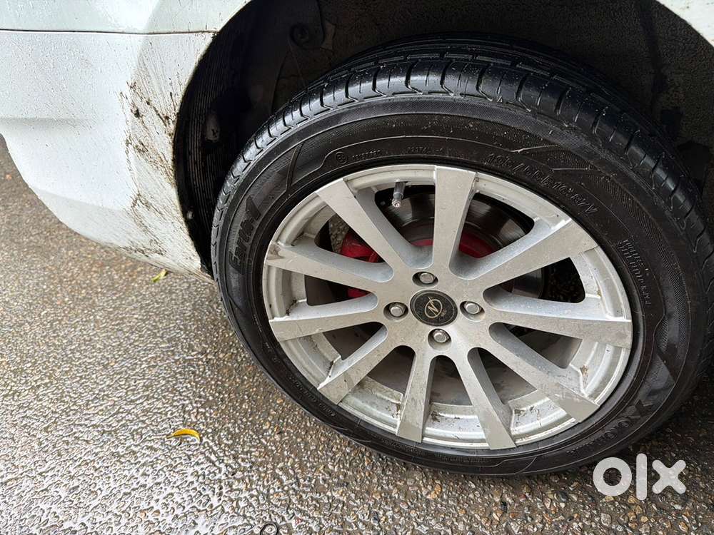 Hyundai Fluidic Verna 2011