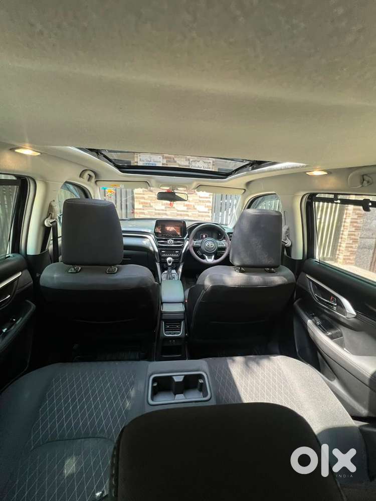 Toyota Urban Cruiser Hyryder 2025 Petrol