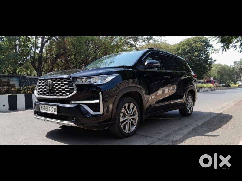 Toyota Innova Hycross 2.0 Zx (o) Hybrid 7 Str, 2023, Petrol